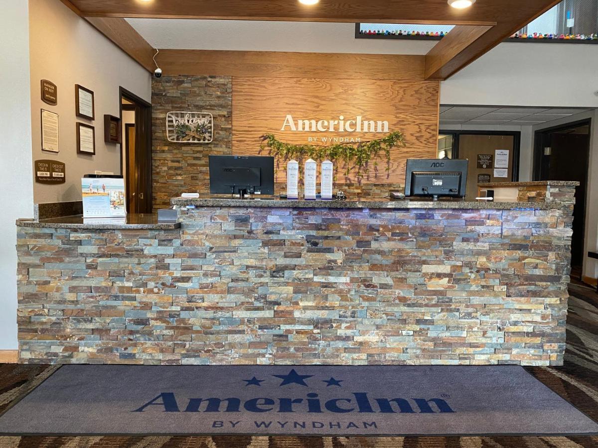 Americinn By Wyndham New Richmond Exteriör bild