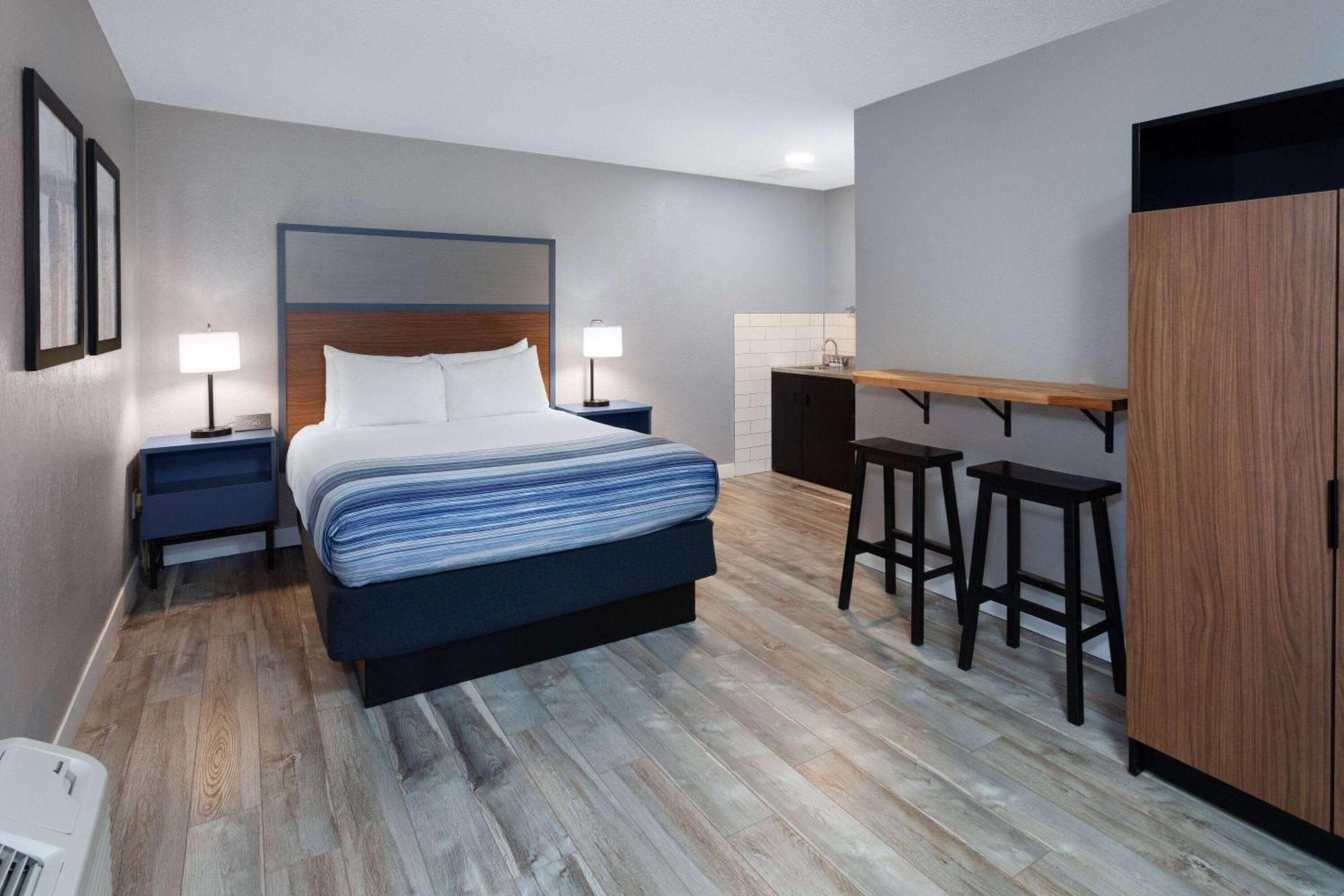 Americinn By Wyndham New Richmond Exteriör bild