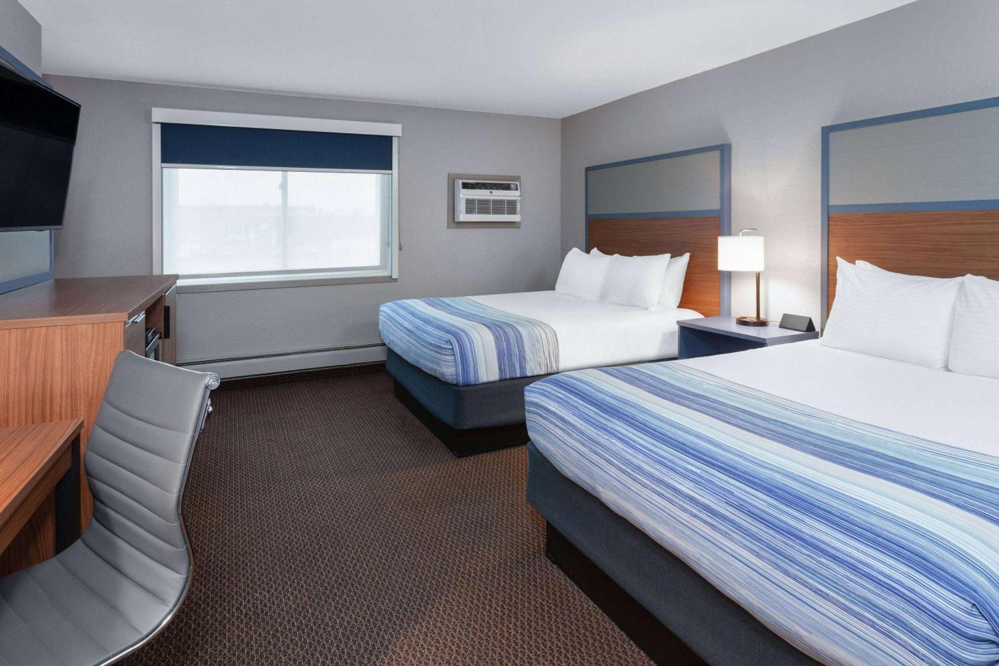 Americinn By Wyndham New Richmond Exteriör bild