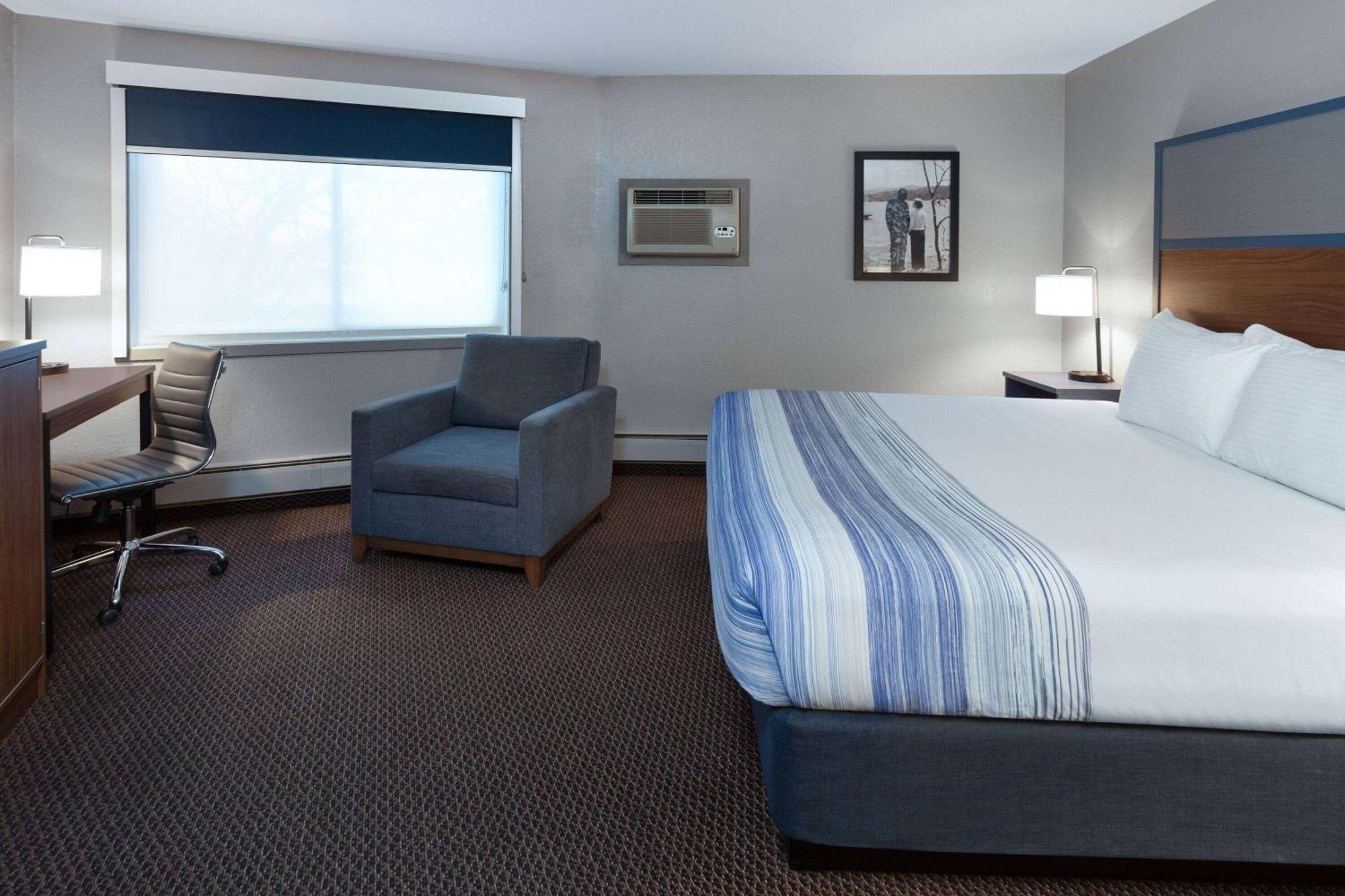 Americinn By Wyndham New Richmond Exteriör bild
