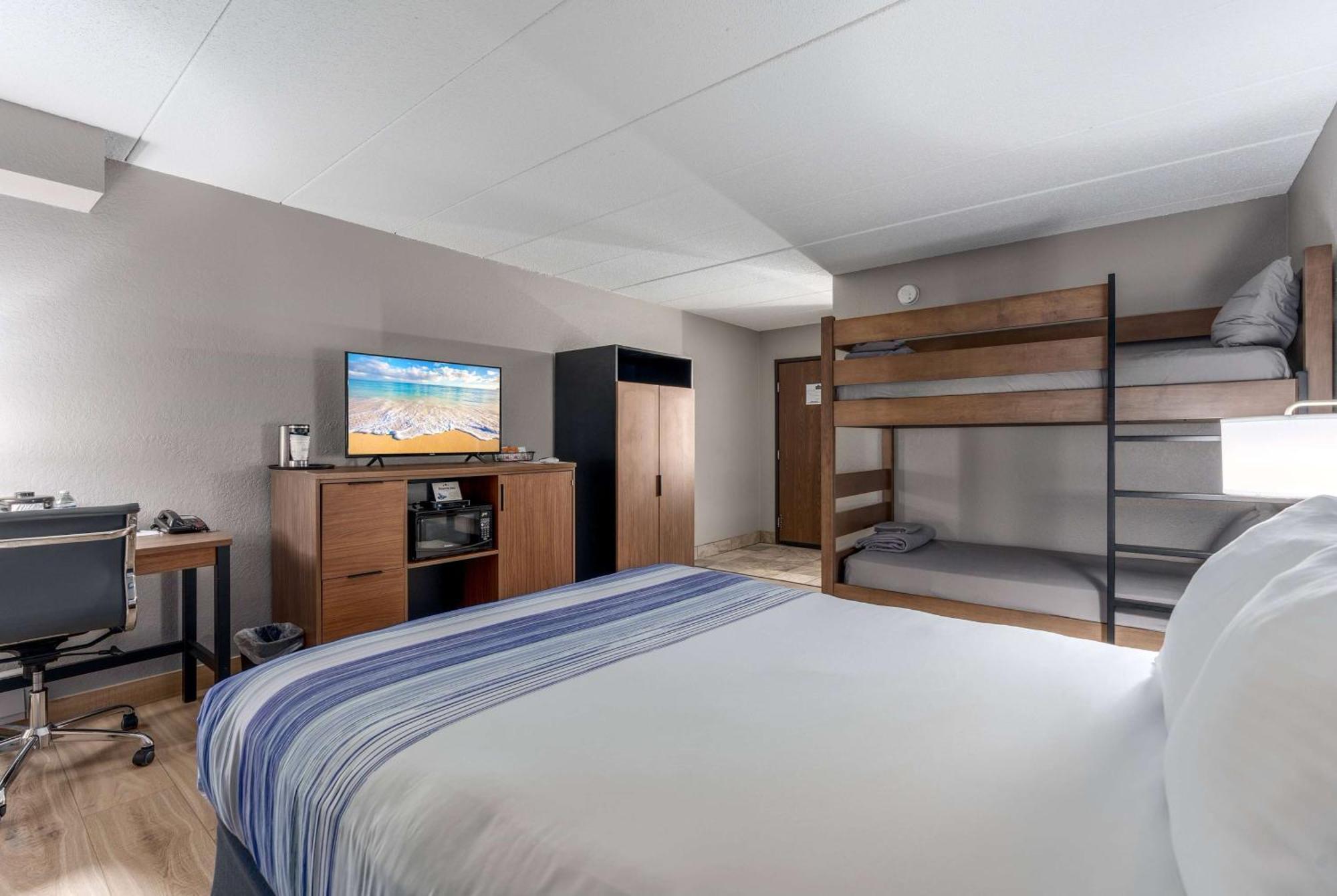 Americinn By Wyndham New Richmond Exteriör bild